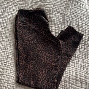 Chic Animal Print Leggings leopard